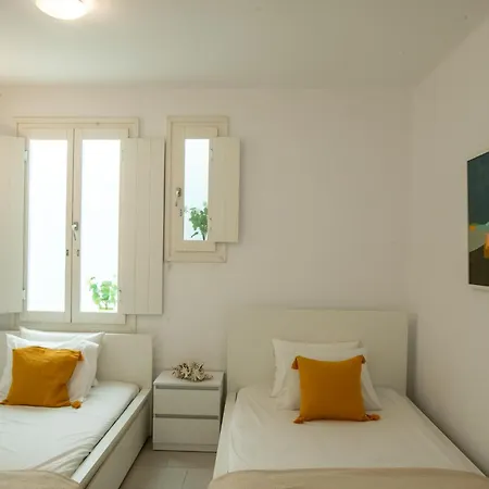 Mykonos Sympatico, Private Pool & Sea Vistas شقة